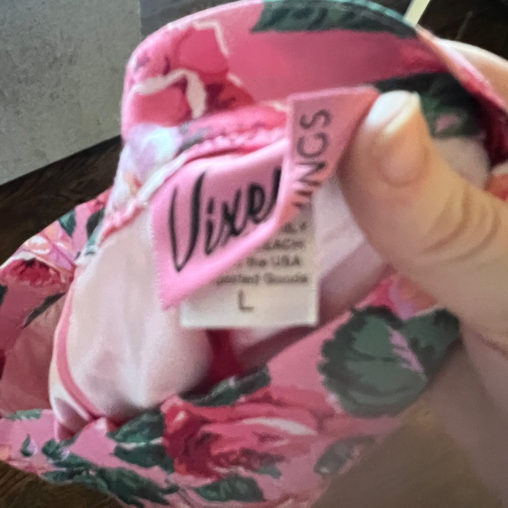 Pink Vixen floral skirt - Picture 2 of 2